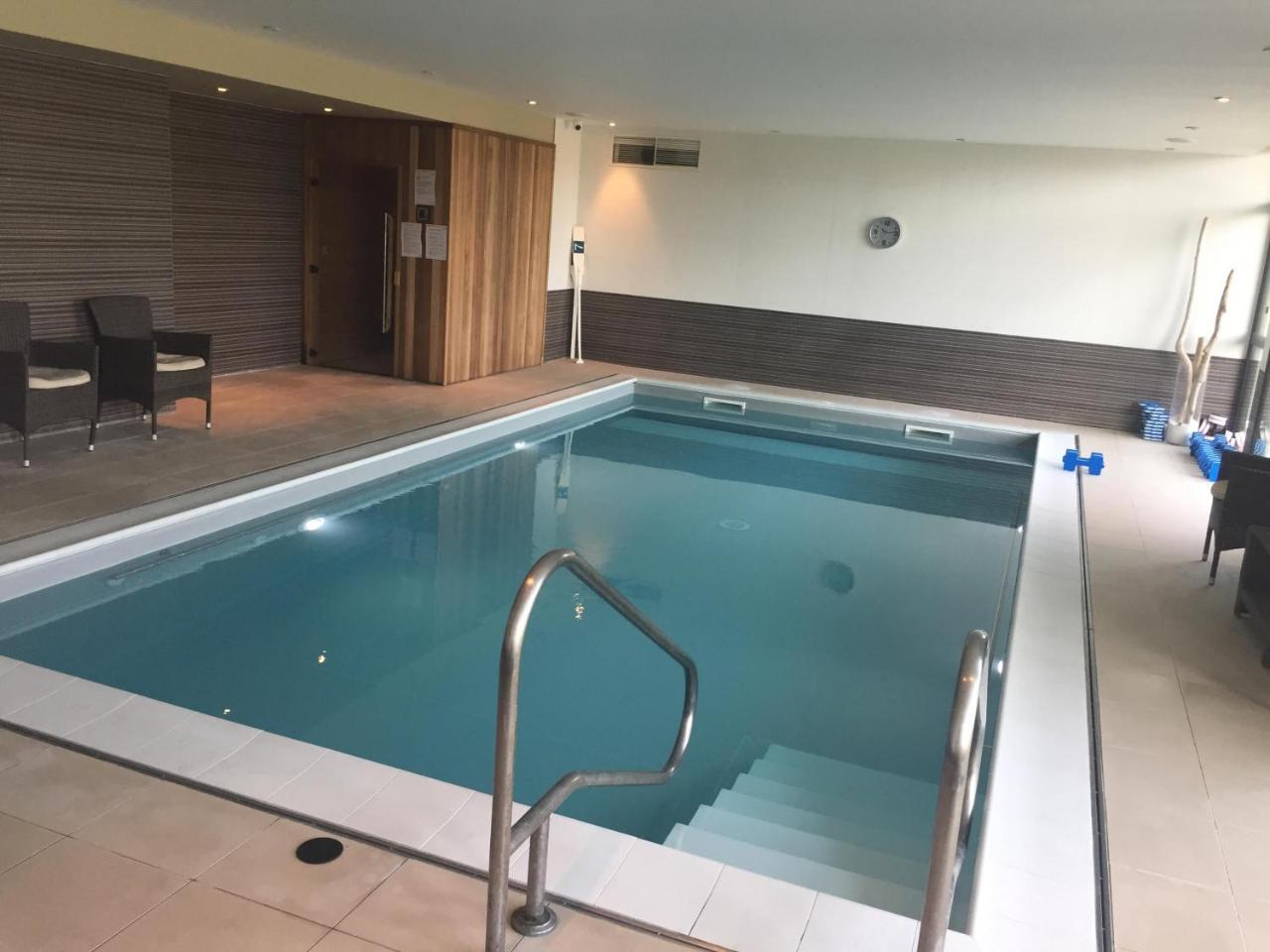 Domitys Le Carrousel Aparthotel Кабур Екстериор снимка