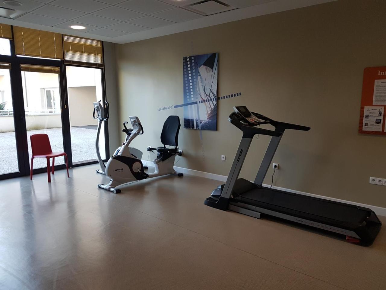Domitys Le Carrousel Aparthotel Кабур Екстериор снимка