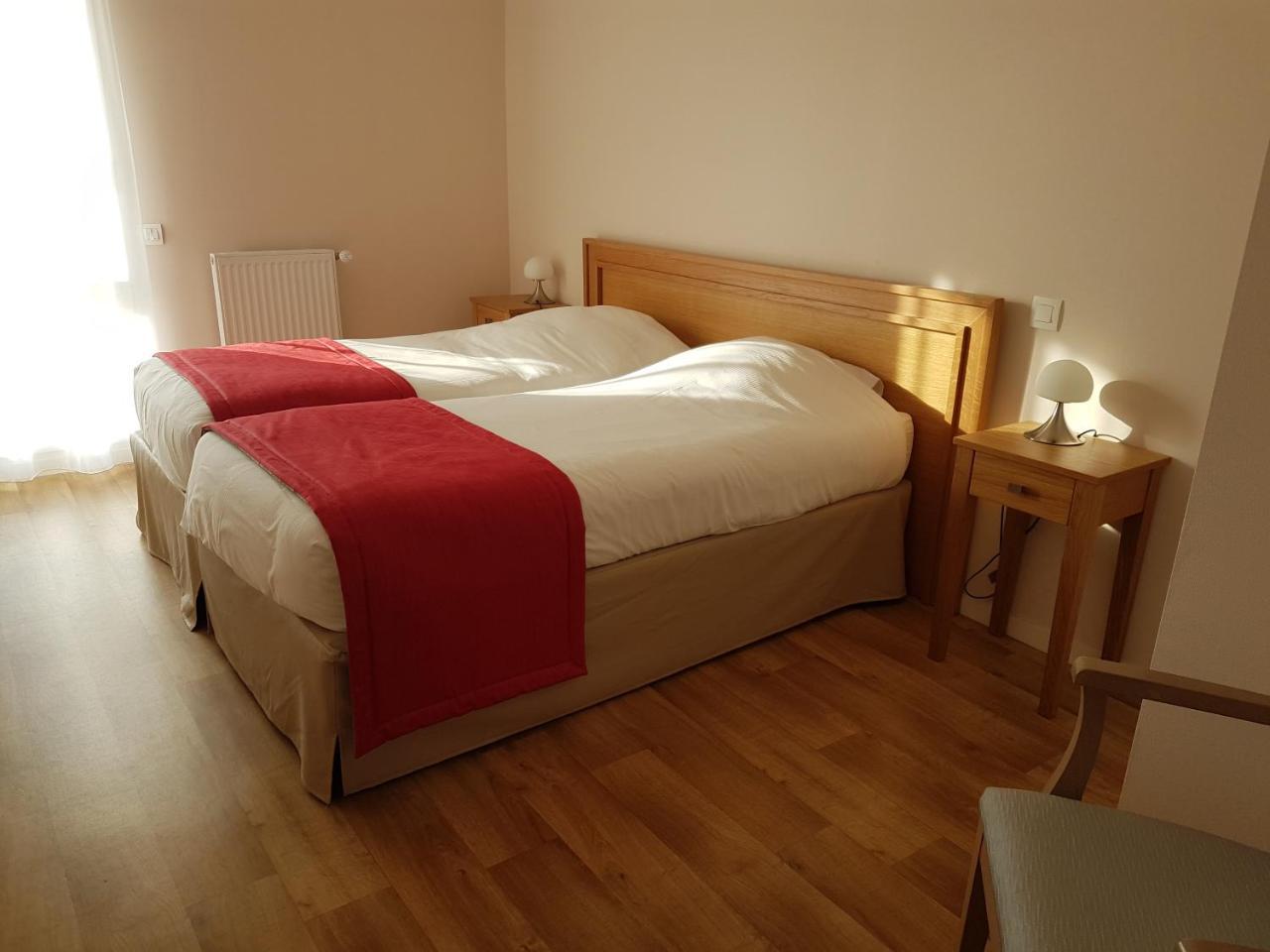 Domitys Le Carrousel Aparthotel Кабур Екстериор снимка